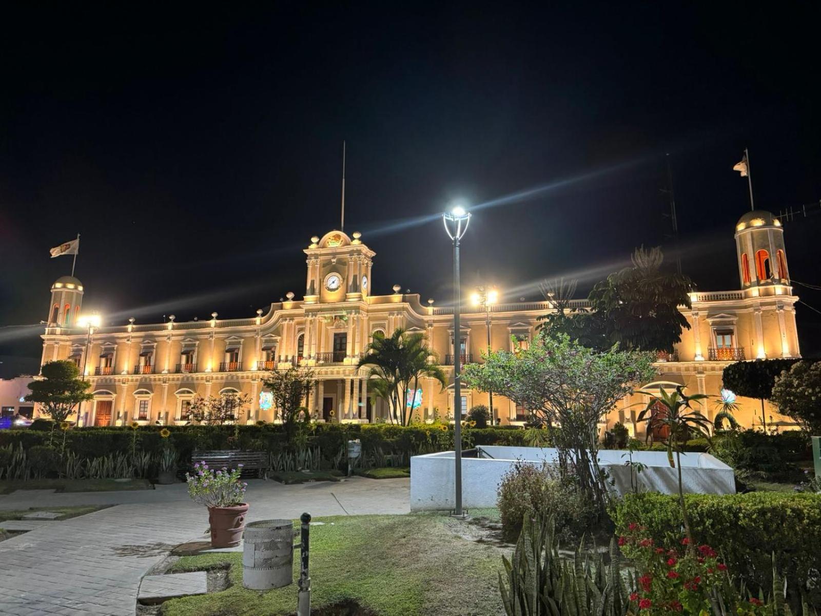 Hotel El Mexicano Tepic Centro Exterior photo